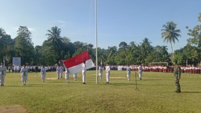 Detik-detik Pengibaran Bendera HUT RI di Badiri