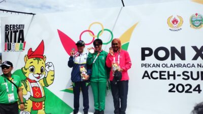 Peraih Medali Kategori Putri Lomba 5000 Meter Renang Perairan Terbuka PON XXI Aceh Sumut