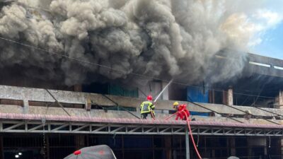 Gedung IV Lantai 2 Pasar Horas Kebakaran