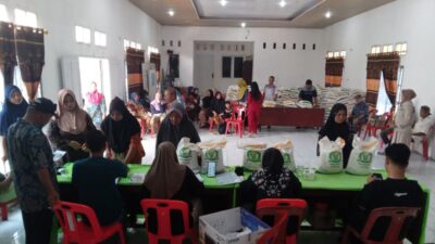 Efisiensi Waktu, Desa Teluk Sentosa Bantu Salurkan BPNT