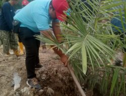Tanam Perdana TU 2025 Kebun Ajamu, Askep: Kita Tanam dengan Akhlak