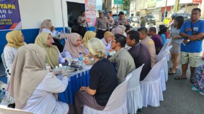 HUT ke-70, Satlantas Polres Labuhanbatu Menyapa Warga dengan Bakti Kesehatan