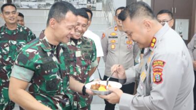 Kapolres Labuhanbatu Beri Kejutan di HUT ke-80 TNI, Bukti Soliditas TNI–Polri Tetap Kokoh